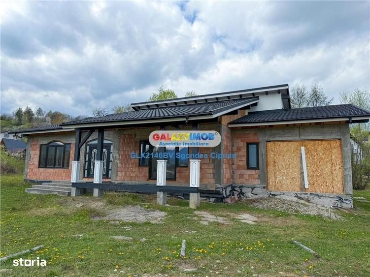 Casă cu 4 camere în Predeluț