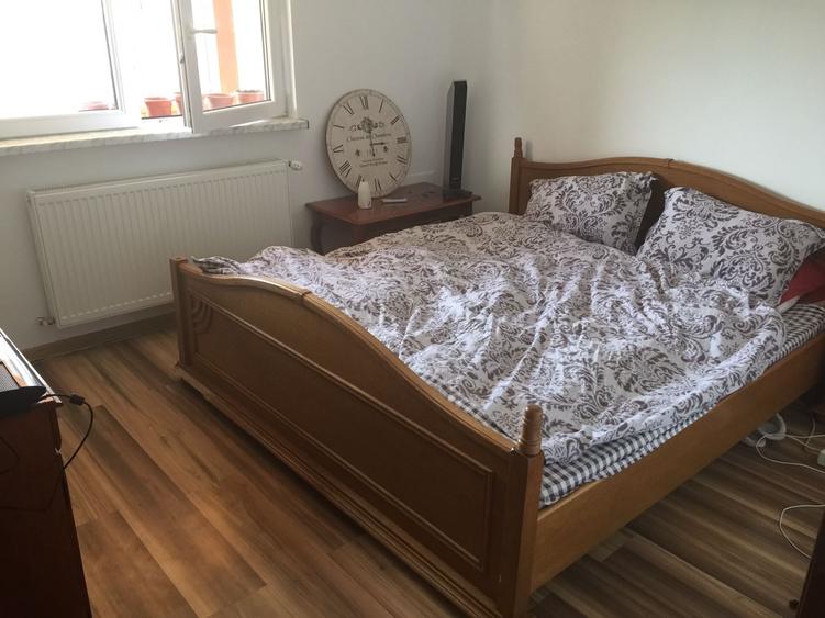 Apartament cu 4 camere semidecomandat în Scriitorilor