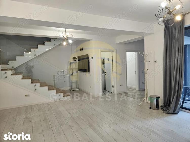 Casă cu 6 camere cu Canalizare în Tei