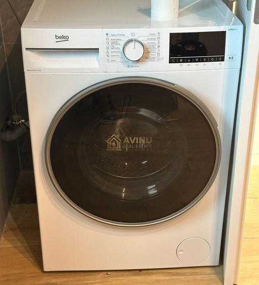 Apartament cu 3 camere decomandat în Domenii