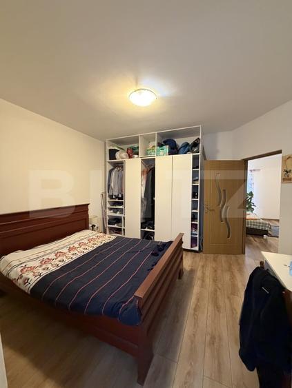 Apartament cu 3 camere semidecomandat, mobilat în Europa
