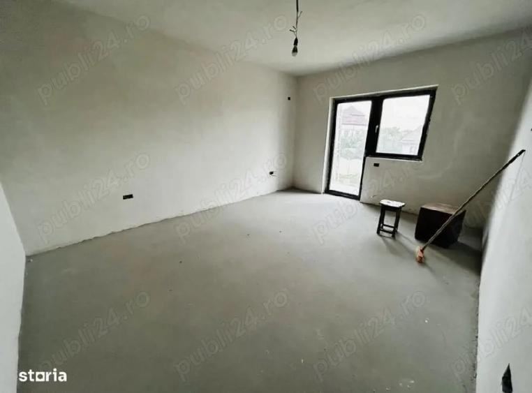 Casă cu 3 camere cu Teren 250 Mp în Clinceni