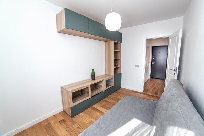 Apartament cu 2 camere decomandat, mobilat în P-ța Victoriei