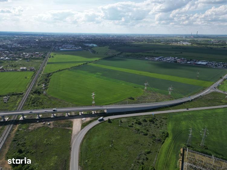 Teren de 28089 mp, în Micălaca