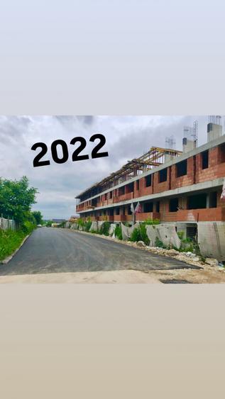 Apartament cu 2 camere decomandat, mobilat în Titan