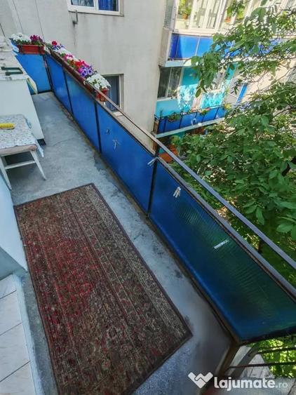 Apartament cu 3 camere decomandat în Ultracentral