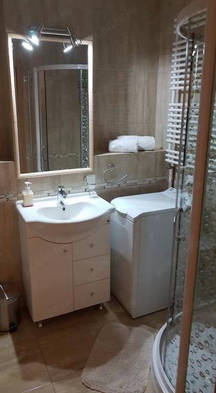 Garsonieră decomandată în Aradului