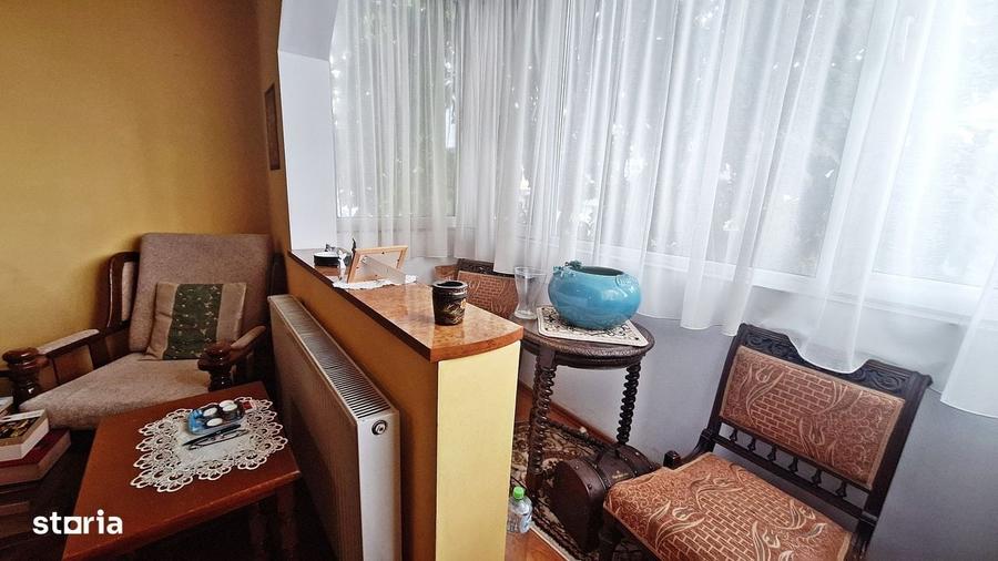 Apartament cu 2 camere nedecomandat în Astra