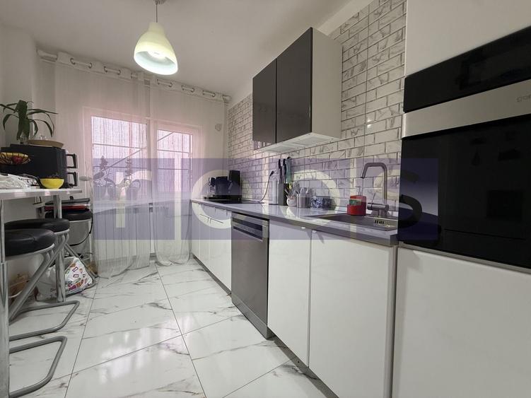 Apartament cu 3 camere semidecomandat, mobilat în Titan