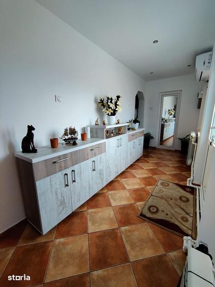 Casă cu 3 camere decomandat cu Teren 627 Mp în Limanu