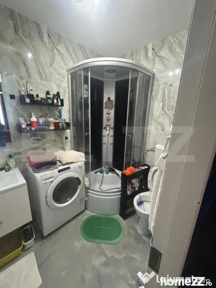 Garsonieră decomandată în Micro 12