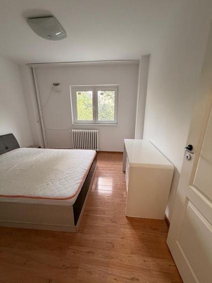 Apartament cu 2 camere semidecomandat în Brâncoveanu