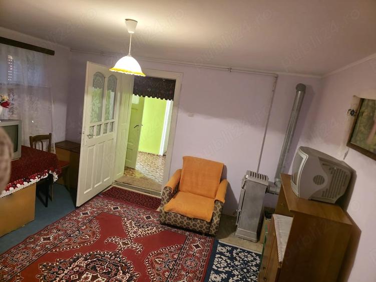 Casă cu Teren 1280 Mp în Alămor