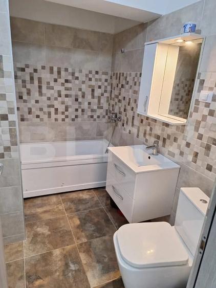 Garsonieră decomandată în Central