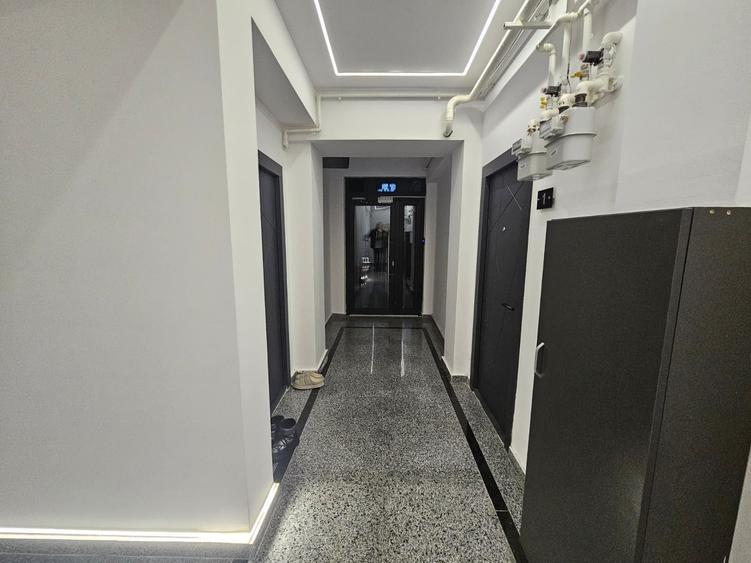 Apartament cu 2 camere decomandat în Rahova