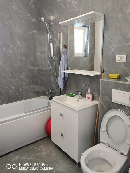 Apartament cu 2 camere decomandat în Giroc
