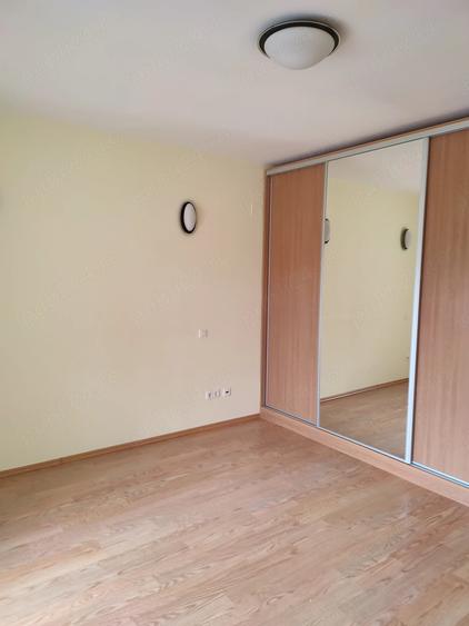 Apartament cu 2 camere semidecomandat în Subcetate