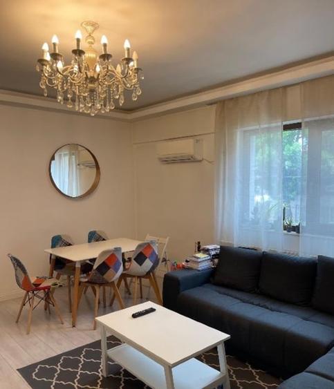 Apartament cu 3 camere decomandat, mobilat în Lujerului