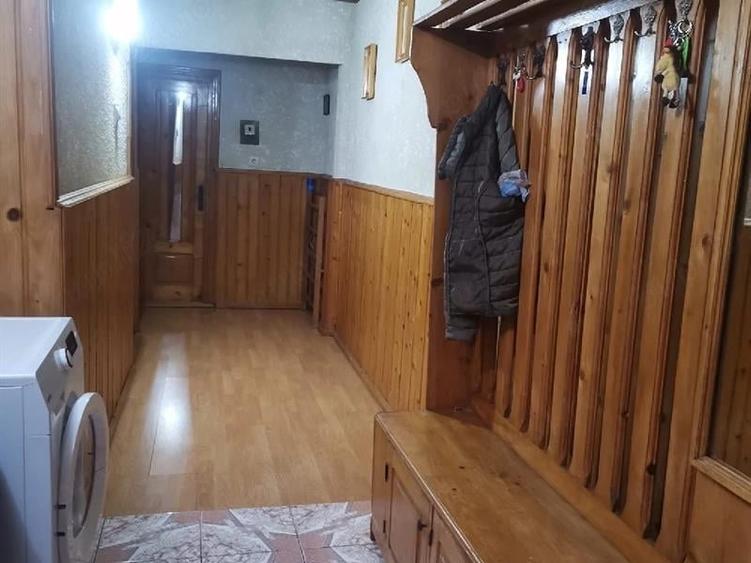 Apartament cu 3 camere decomandat în Fălticeni
