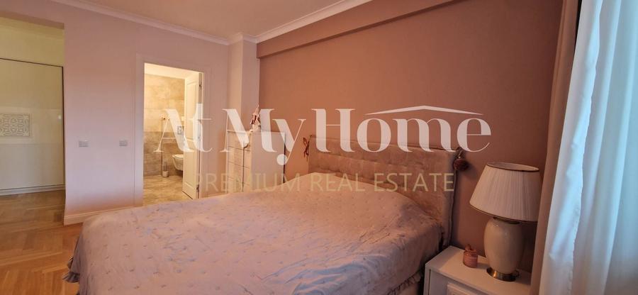 Apartament cu 3 camere decomandat, mobilat în Băneasa