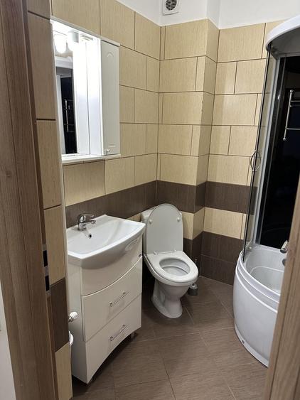 Apartament cu 2 camere decomandat în Ceair