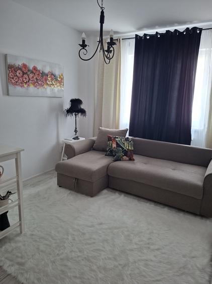 Apartament cu 2 camere decomandat în Chiajna