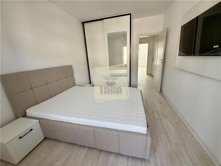 Apartament cu 3 camere decomandat, mobilat în Exterior Sud