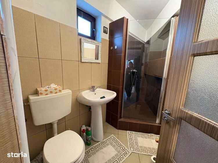 Apartament cu 2 camere semidecomandat, mobilat în Central — fotografia 1