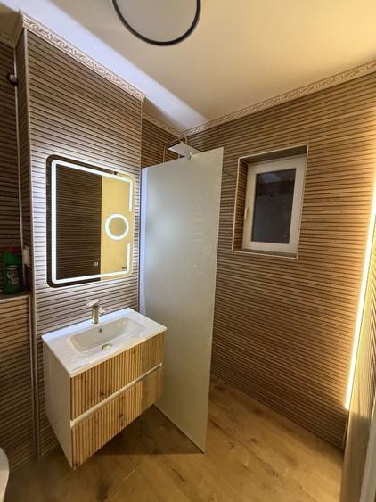 Apartament cu 2 camere decomandat în Exterior Vest