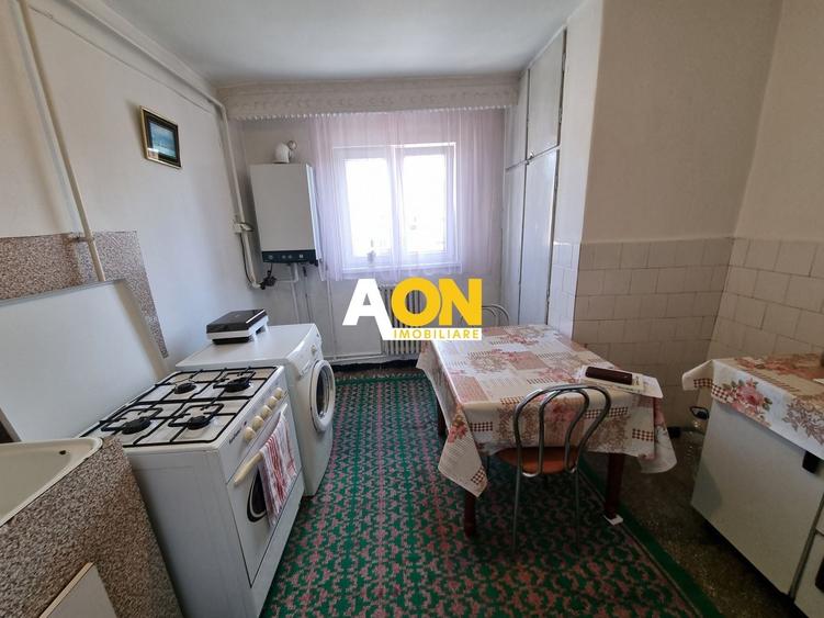 De vanzare apartament 2 camere, Cetate - 4