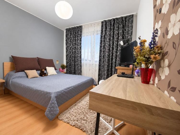 Apartament cu 2 camere semidecomandat, mobilat în Gară