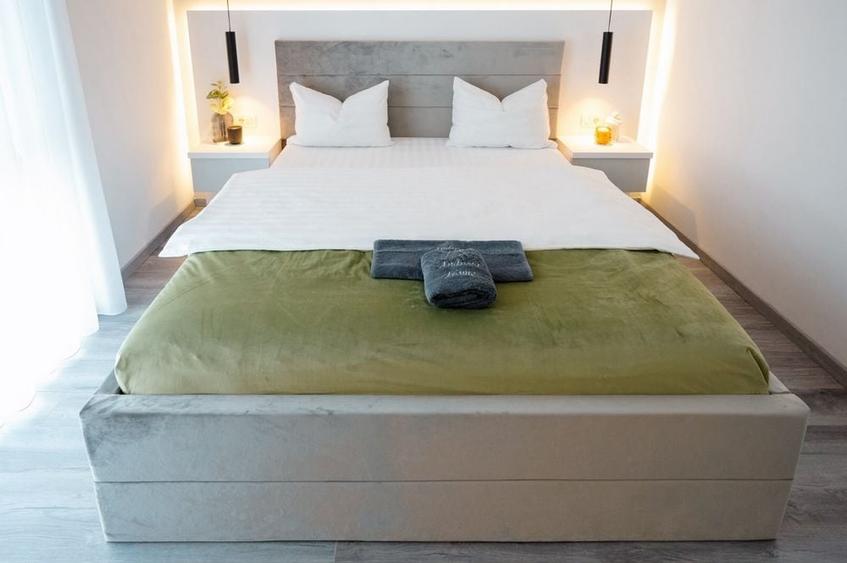 Apartament cu 2 camere decomandat în Sânmartin