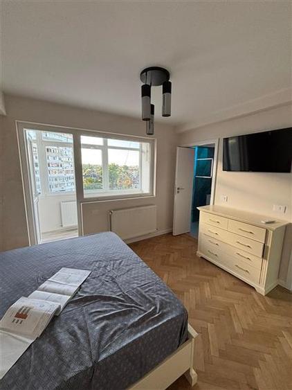Apartament cu 4 camere decomandat în Mazepa 1
