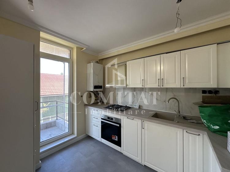 Apartament cu 2 camere decomandat, mobilat în Borhanci