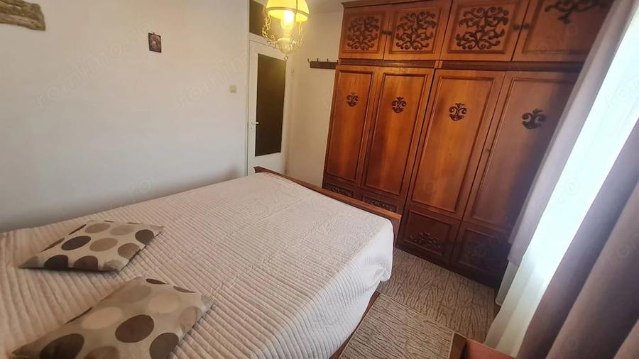 Apartament 3 camere zona Strand - 10