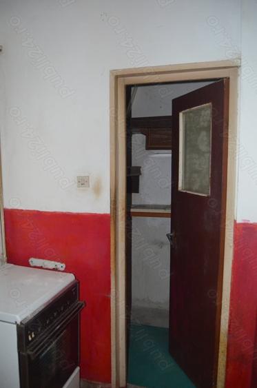 Garsonieră decomandată în Eroilor