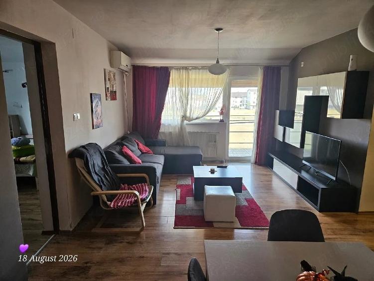 Apartament cu 3 camere decomandat în Giroc