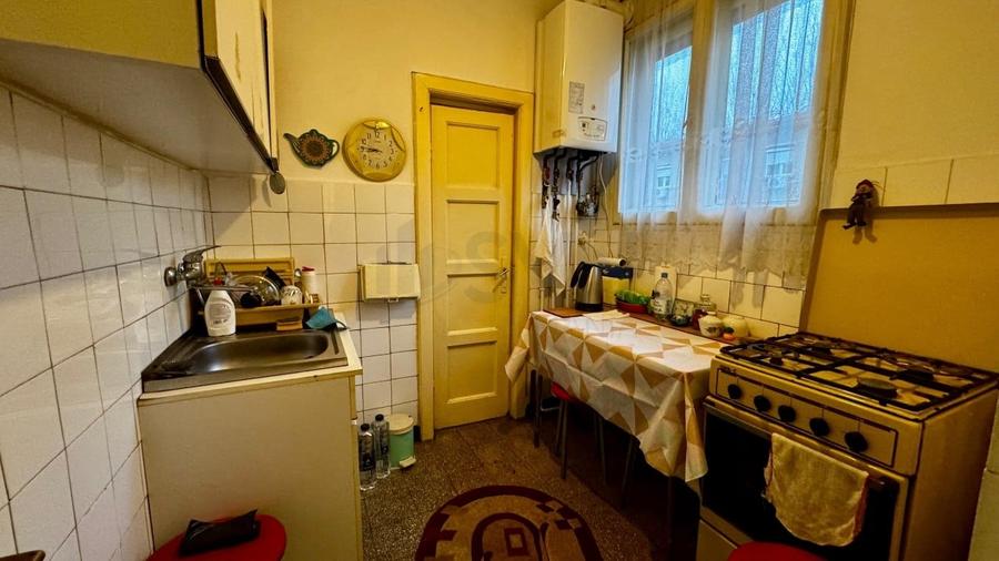 Apartament cu 2 camere decomandat, mobilat în Ferentari