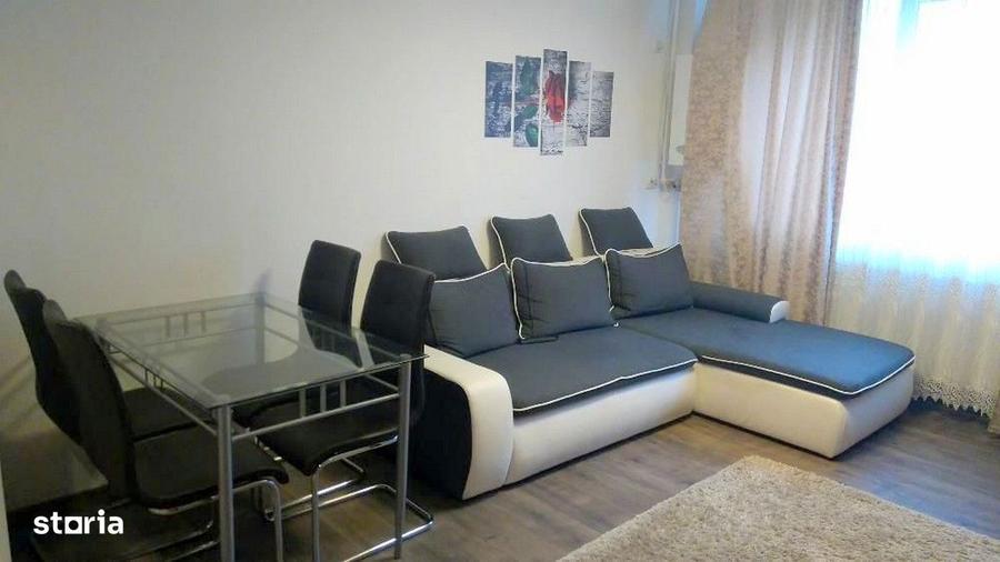 Apartament cu 4 camere decomandat, mobilat în Gheorgheni