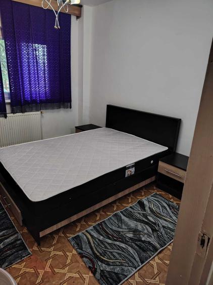 Apartament cu 2 camere decomandat în Turda