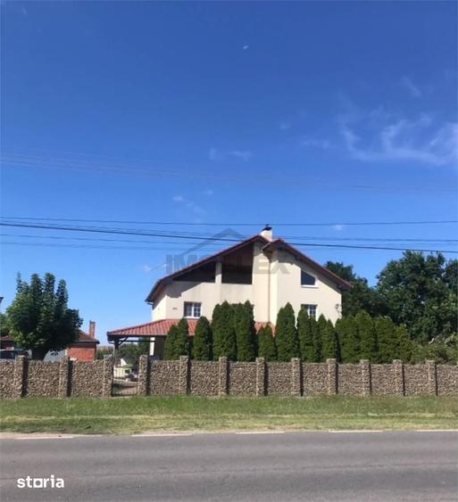 EXCLUSIVITATE ! Casa pe 3 etaje de vanzare in Cenad la pret de apartam - 20