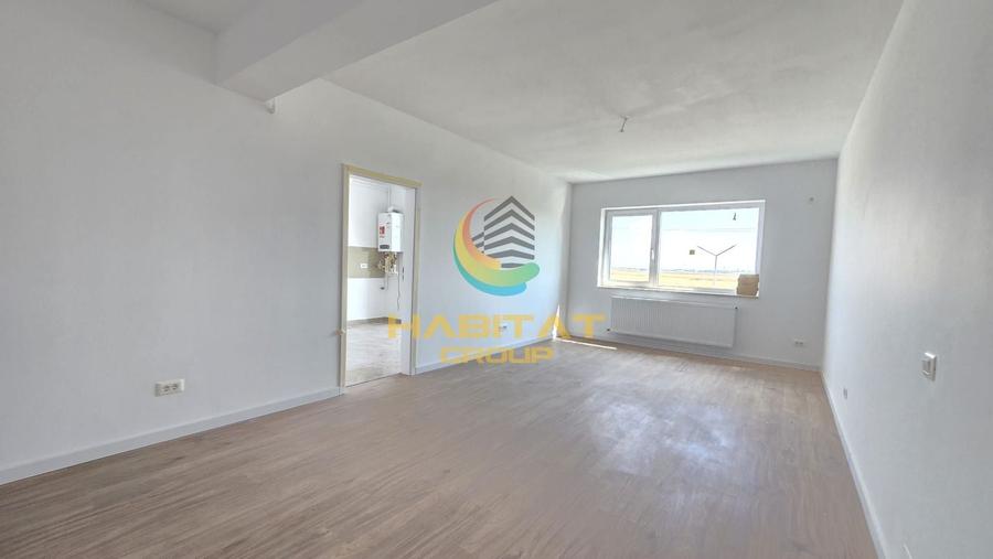 Apartament cu 3 camere semidecomandat în Metalurgiei