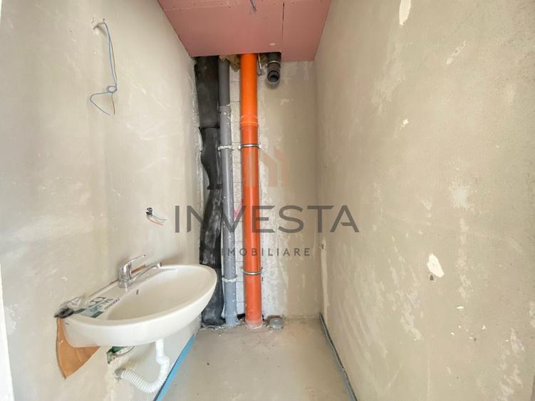 Apartament cu 3 camere semidecomandat în Bună Ziua