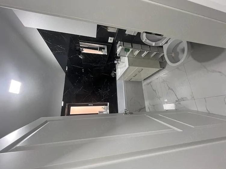 Apartament cu 3 camere decomandat în Giroc