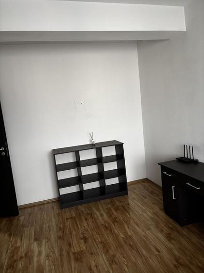 Garsonieră decomandată în Dobroești