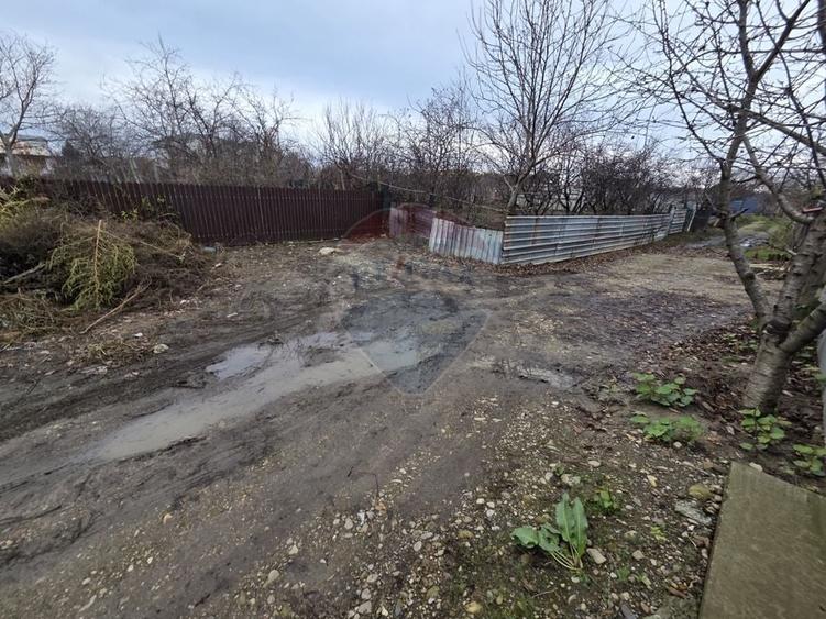 Teren Construcții intravilan de 552 mp, în Obor
