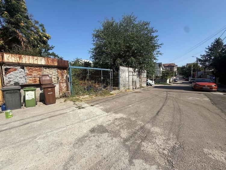 Teren de 300 mp, în Crângași