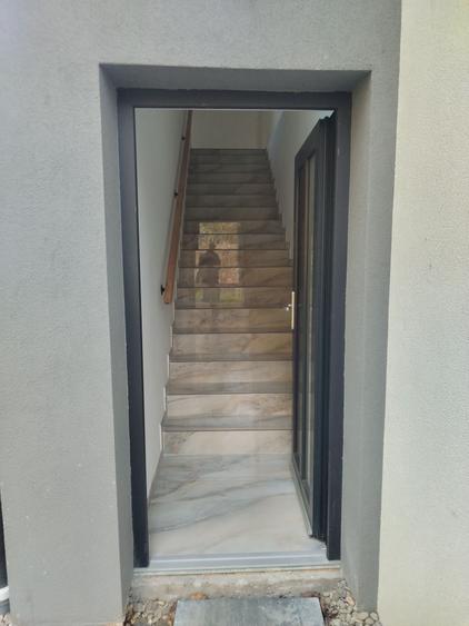 Apartament cu 2 camere semidecomandat în Exterior Vest