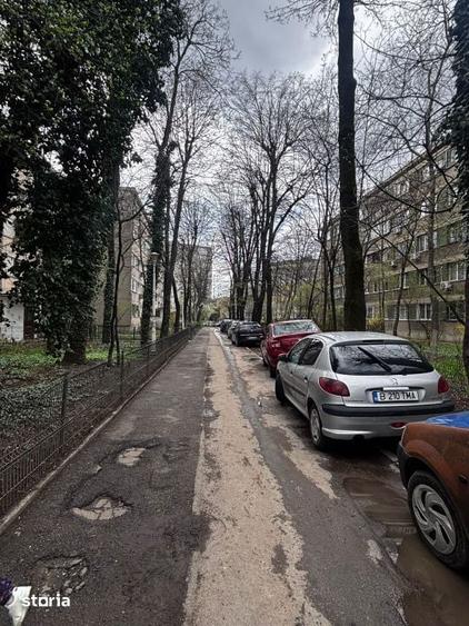 Apartament cu 2 camere semidecomandat în Giulești