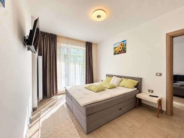 Apartament cu 2 camere semidecomandat, mobilat în Mamaia-Sat